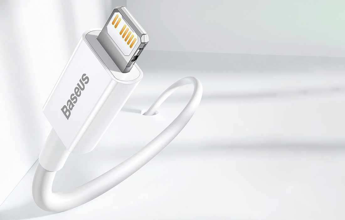 Kabal USB-C na Lightning BASEUS 2m bijeli, omogućava brzo punjenje telefona