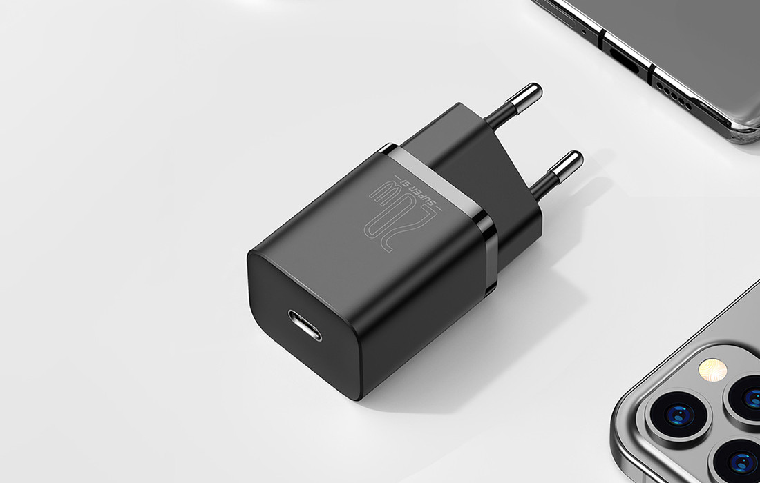 Super brzi punjač 20W sa USB-C kablom 1m BASEUS crni