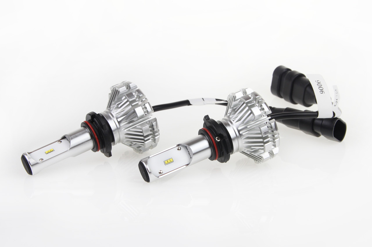 Auto sijalica HB4 LED 6000K AMIO