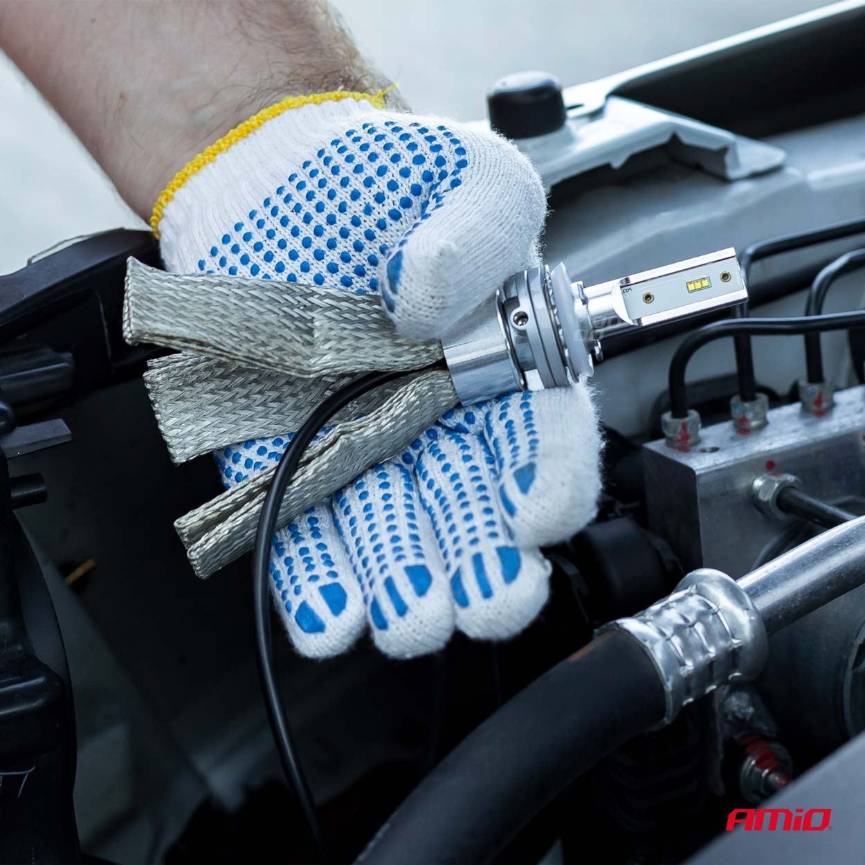 Auto sijalica H15 LED 6000K AMIO