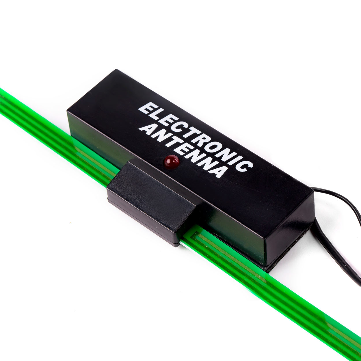 Auto antena  sa pojačivačem AMIO ANT05