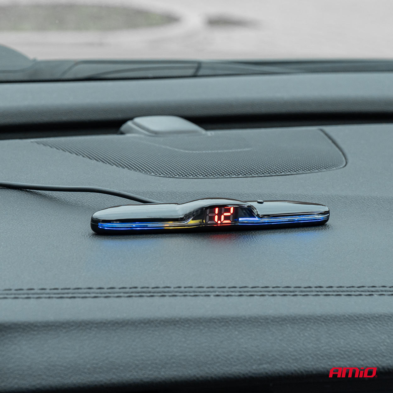 Set parking senzora 4/1 sa centralom i displayom AMIO 02287