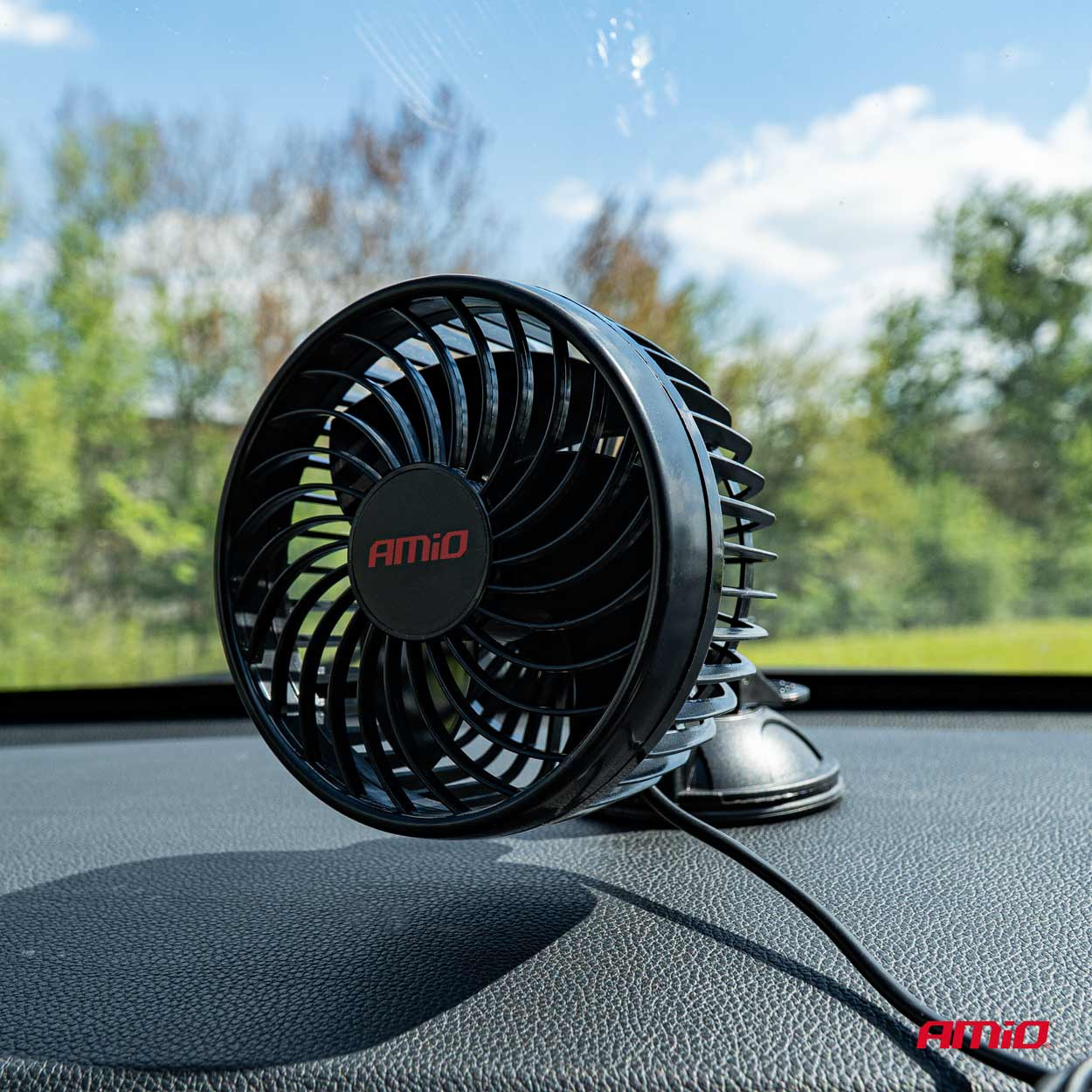 Vakumski praktični auto ventilator AMIO