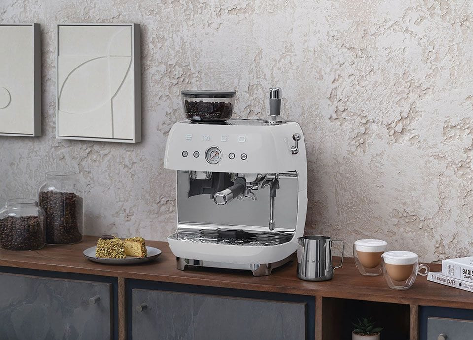 Aparat za kafu SMEG EGF03CREU - slika 5