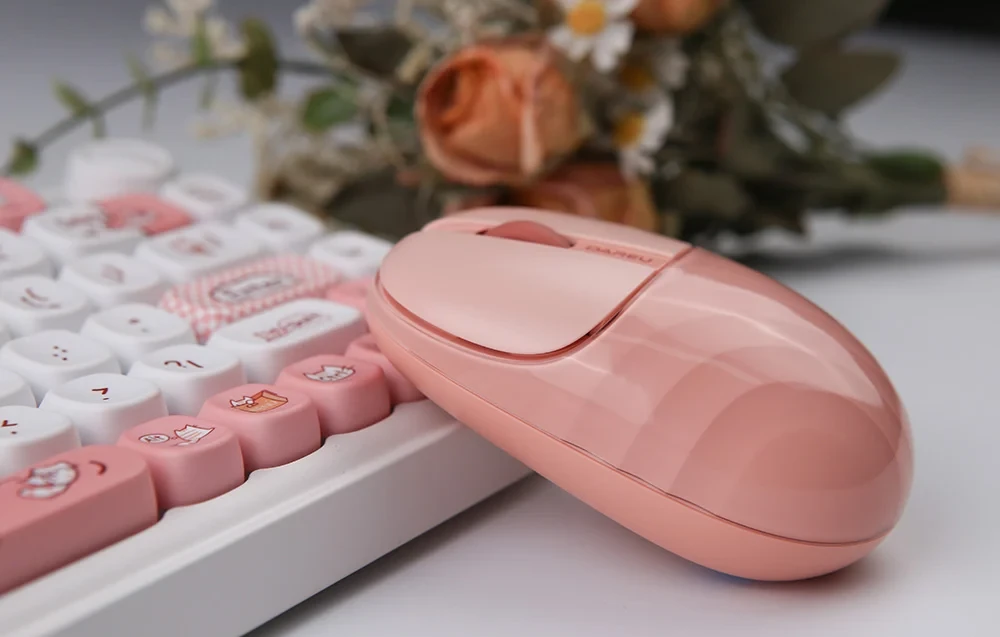 Bežični punjivi bluetooth miš  DAREU LM135D pink