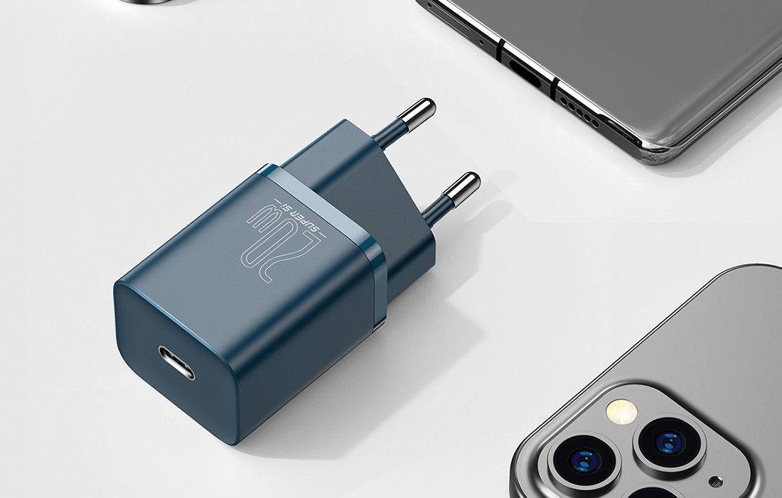 Punjač BASEUS USB-C 20W, kompatibila sa svim iPhone uređajima