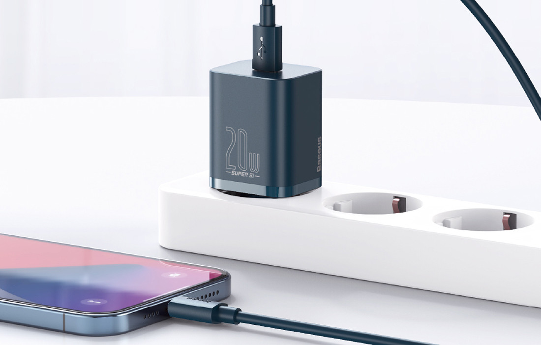 Punjač BASEUS USB-C 20W, punjenje telefona