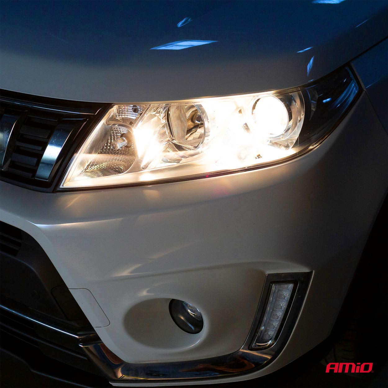Auto sijalica HB3 5005  halogena AMIO - slika 2