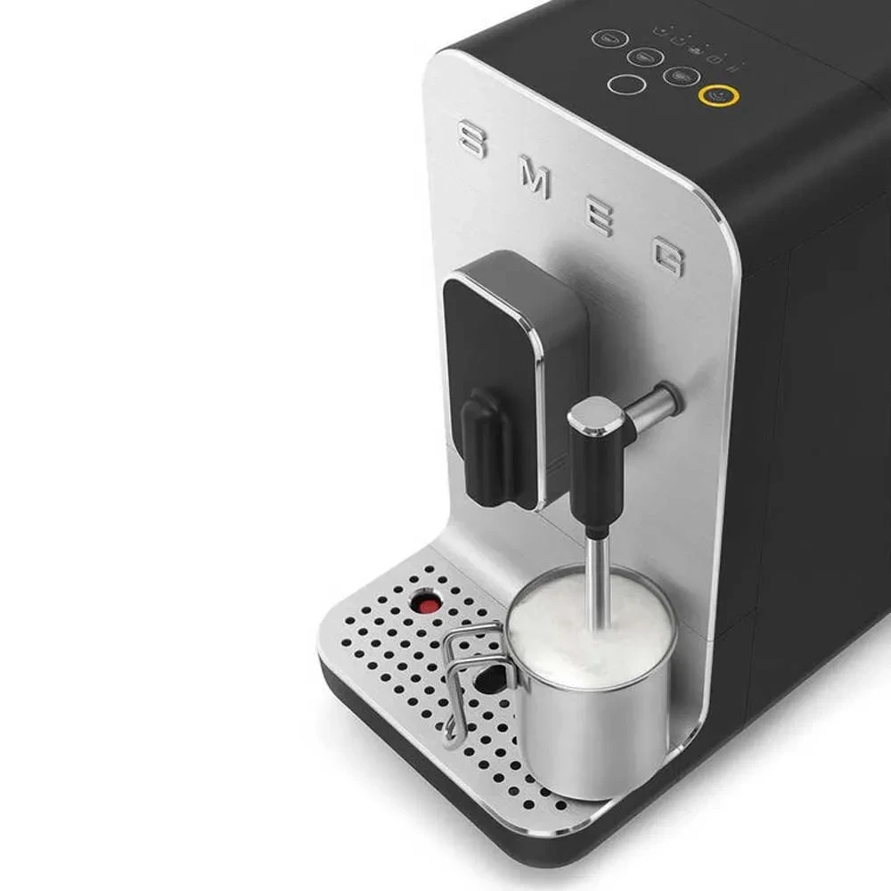 Aparat za kafu SMEG BCC12BLMEU - slika 4