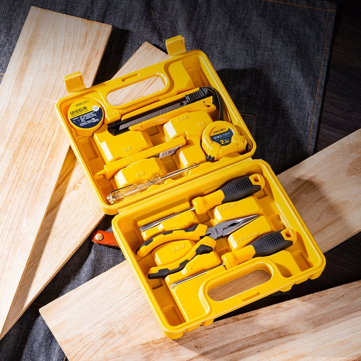 Osnovni set alata za kuću i radionicu DELI