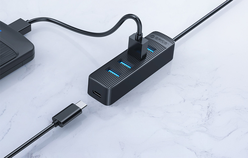 USB-A HUB ORICO 4u1, dodatni ulaz za USB-C