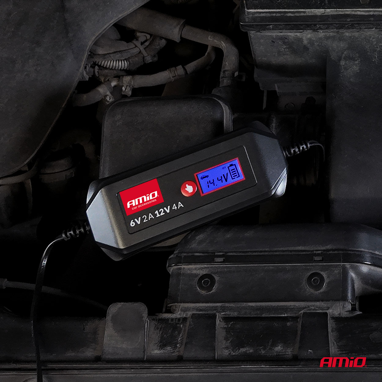 Pametni digitalni punjač auto akumulatora AMIO 6/12V 4A