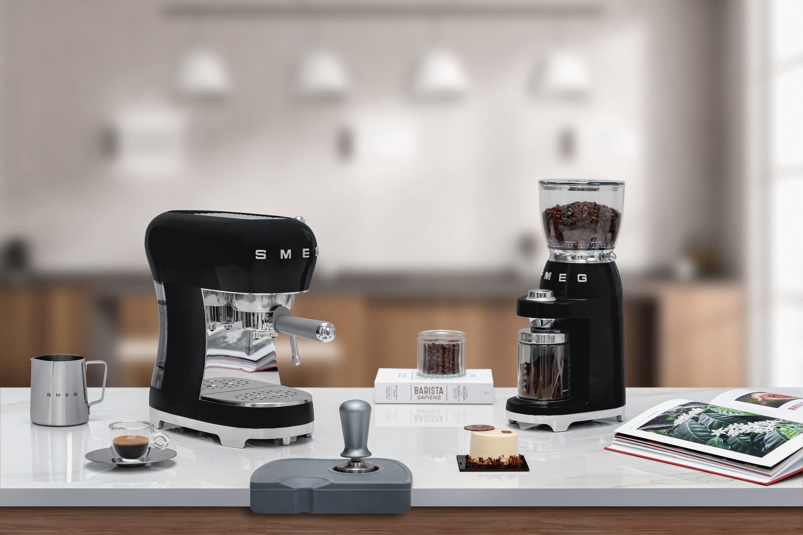 Aparat za kafu SMEG ECF02BLEU