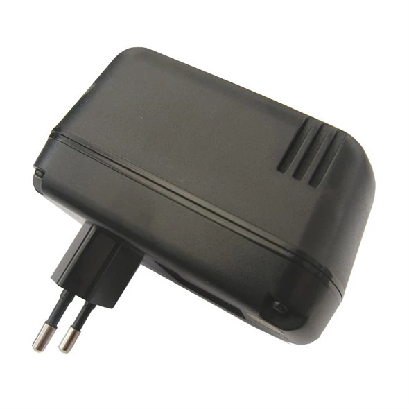 Pretvarač napona 220V na 110V 45W MINWA MW2P045