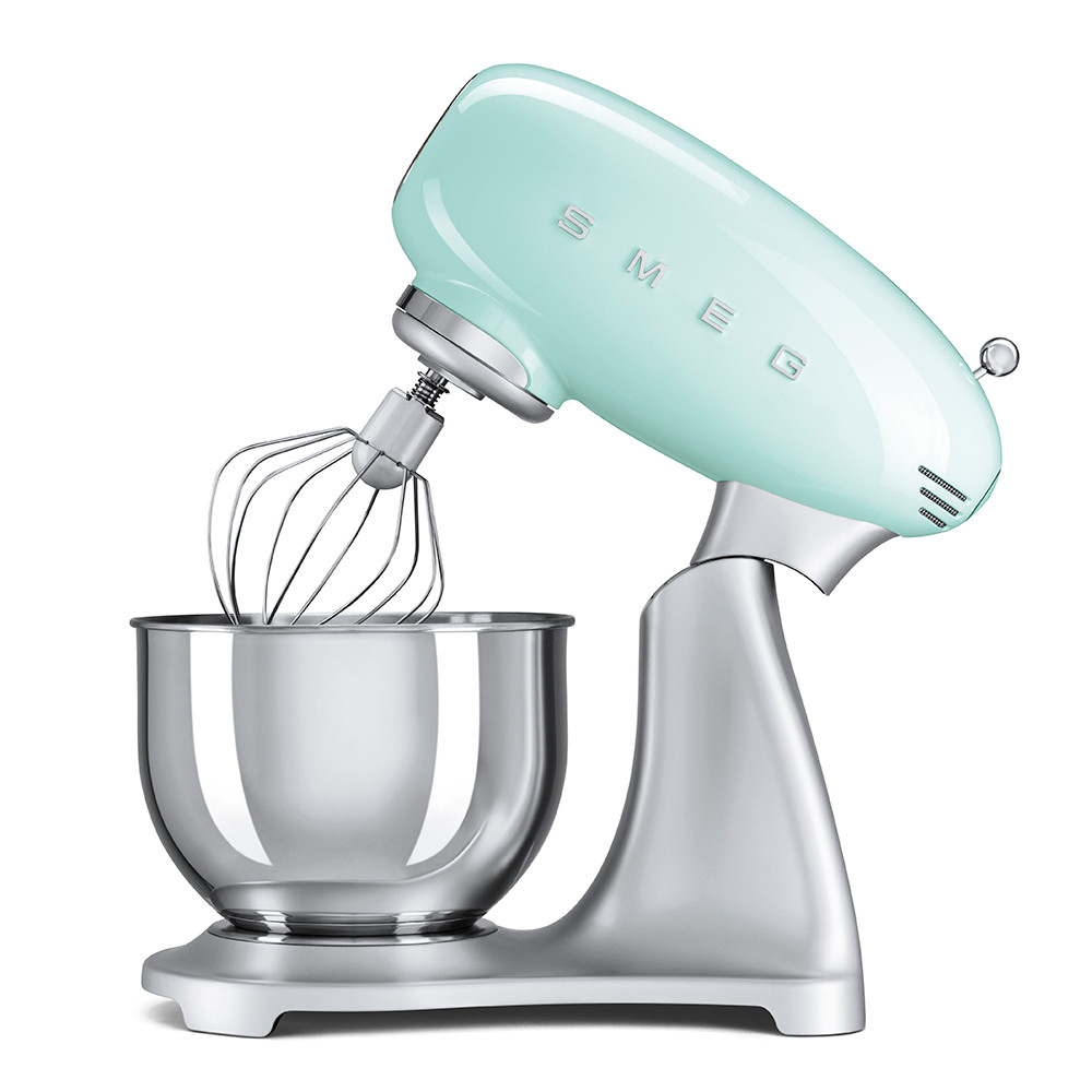 Kuhinjski robot SMEG SMF02PGEU