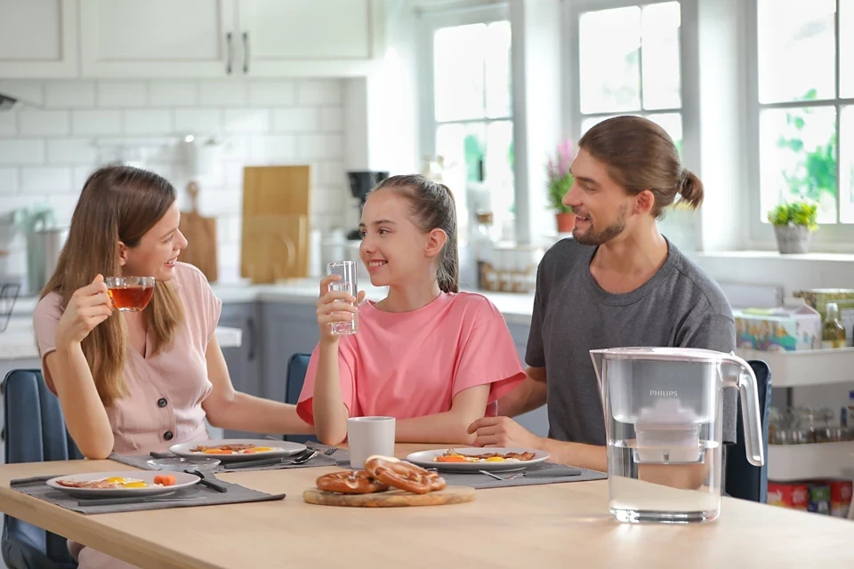 Bokal za filtaranje vode PHILIPS  AWP2933WHT/31