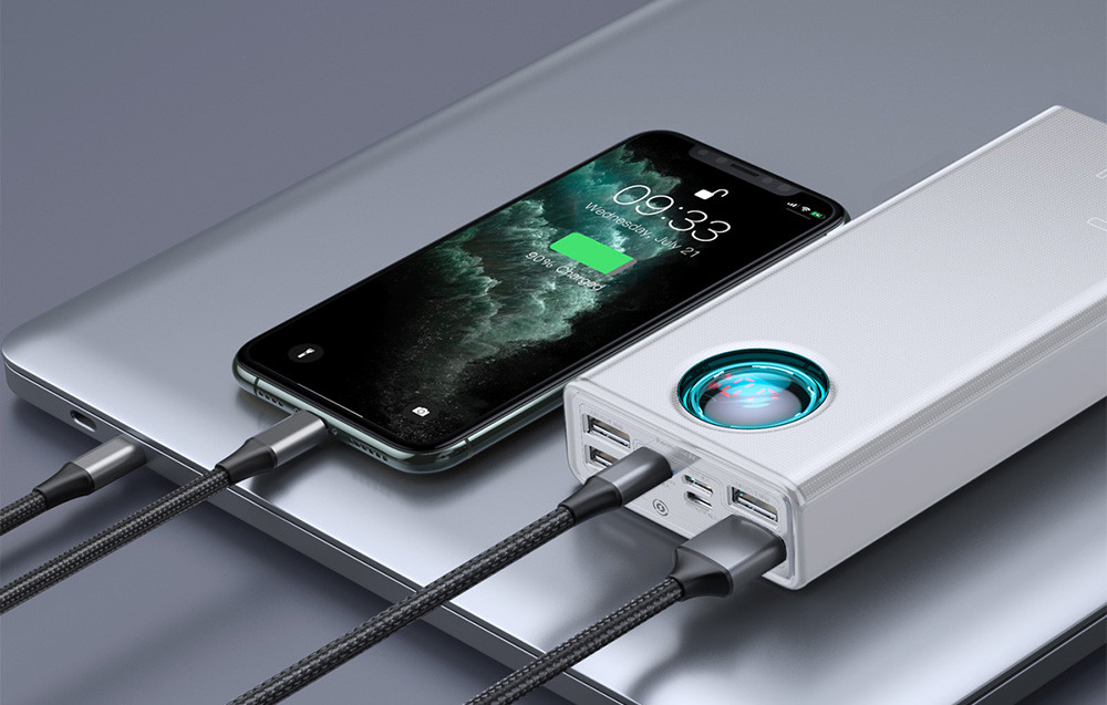 Prijenosni punjač BASEUS 30.000mAh 65W Powerbank bijeli, punjenje istovremeno laptopa i telefona