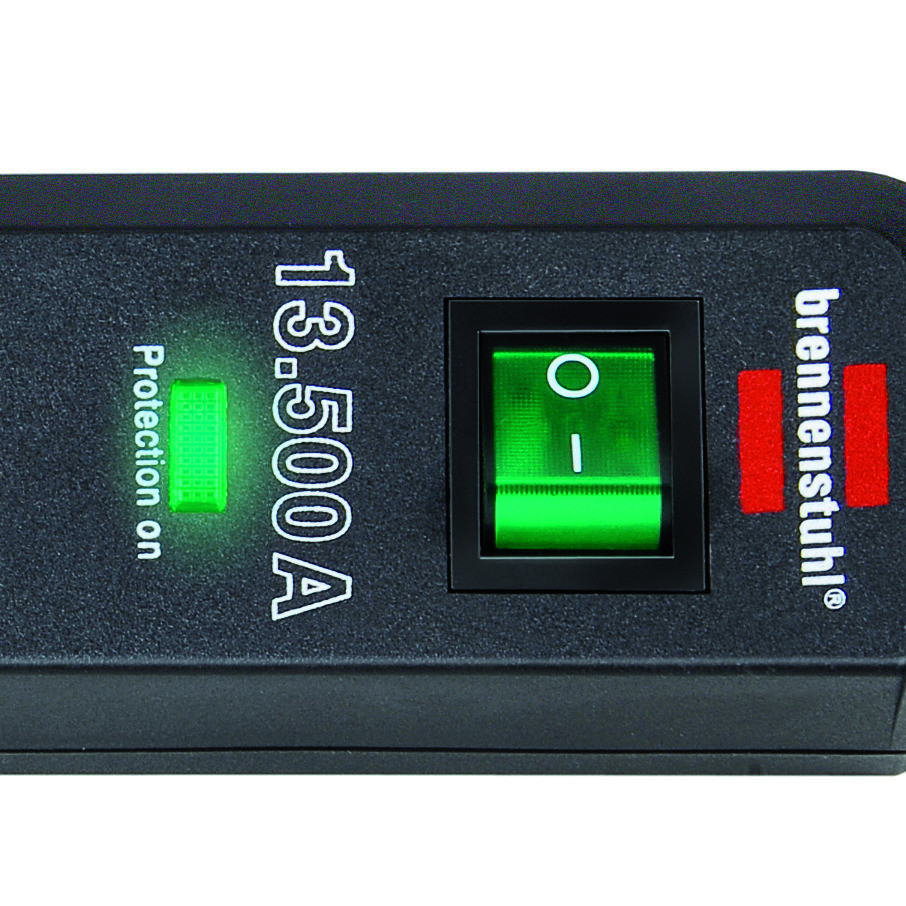 Produžni kabal sa prenaponskom zaštitom 3 utičnice BRENNENSTUHL 1.5m