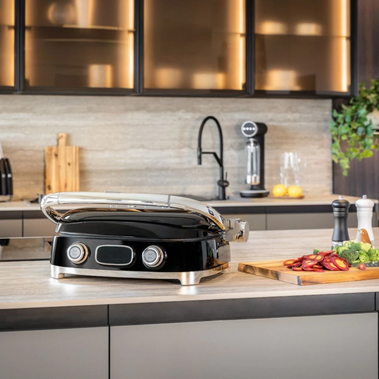 Multifunkcionalni grill SMEG MGF01BLEU - slika 4