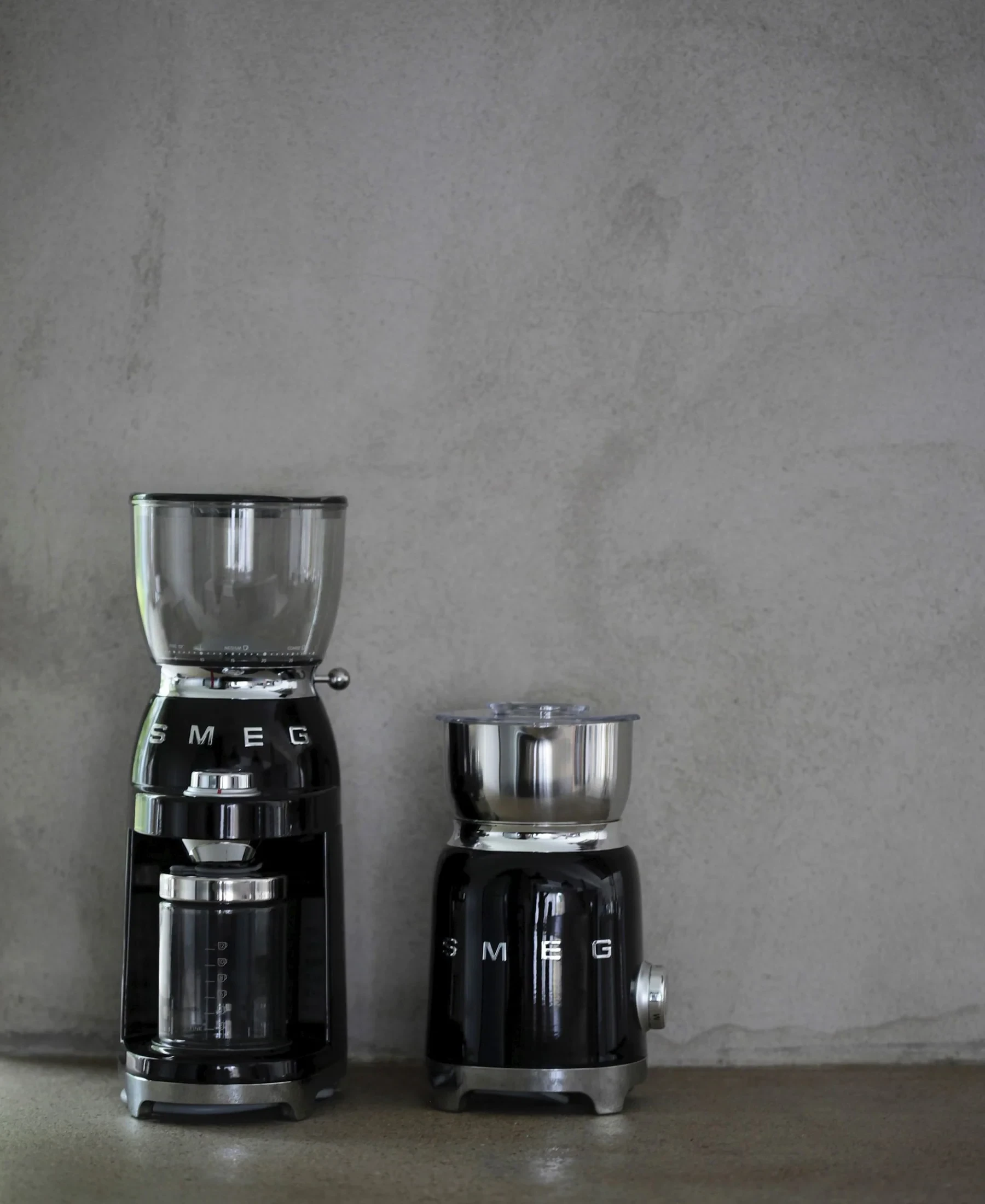 Pjenilica za mlijeko SMEG MFF11BLEU