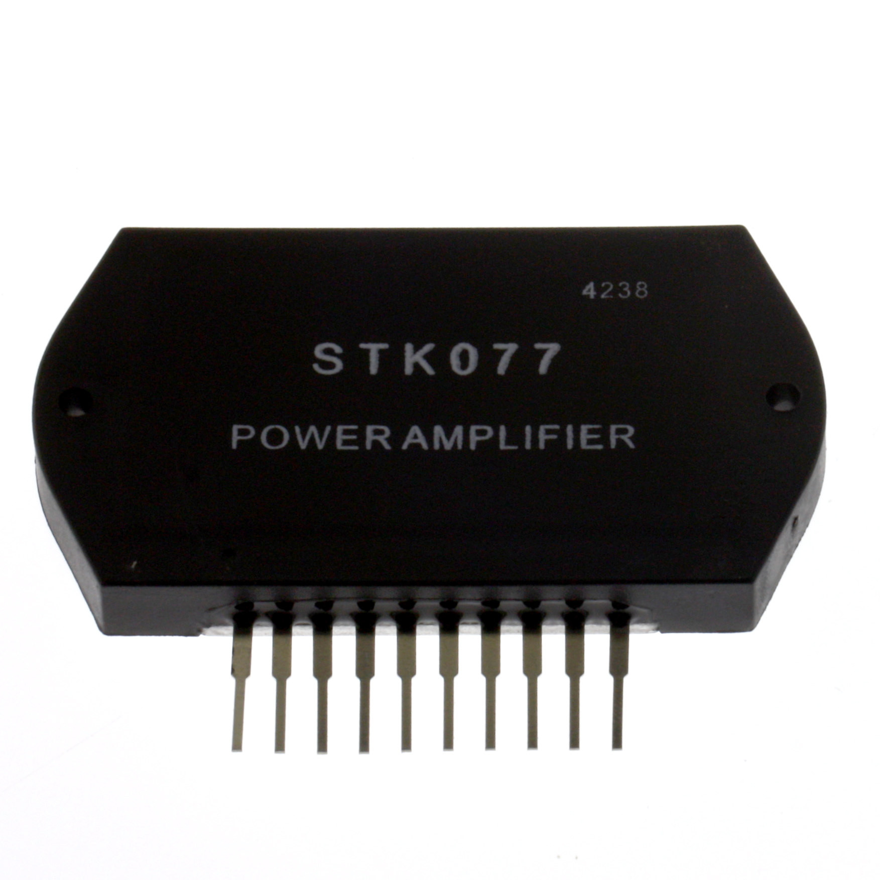 Integralno kolo STK077