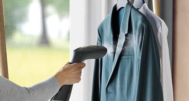 Pegla za vertikalno peglanje ELECTROLUX E6HS1-2EG