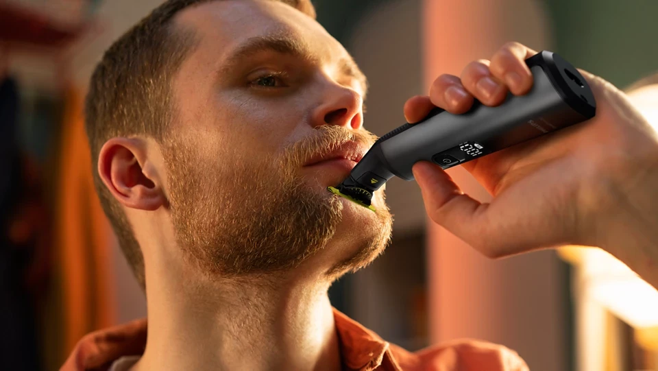 Aparat za brijanje za lice i tijelo PHILIPS ONEBLADE Pro  QP6552/15