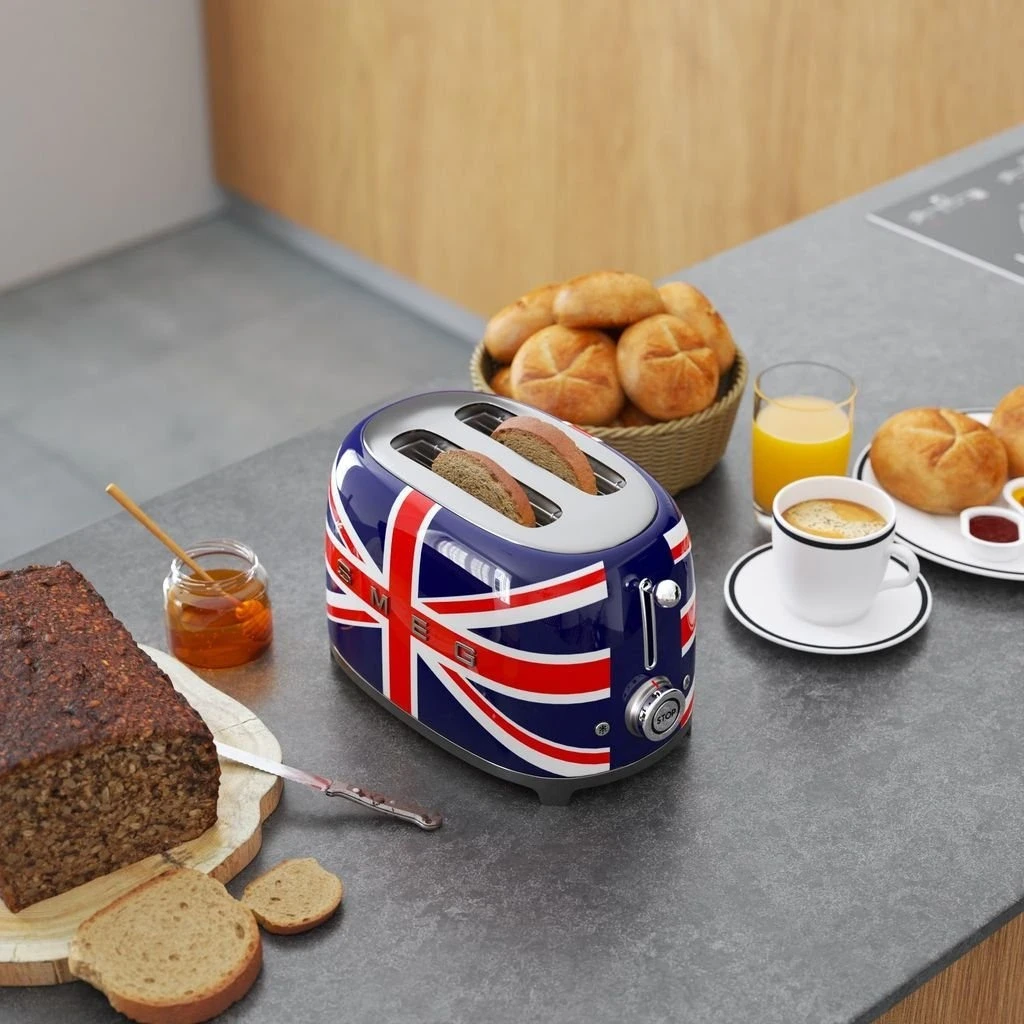 Toster SMEG TSF01UJEU