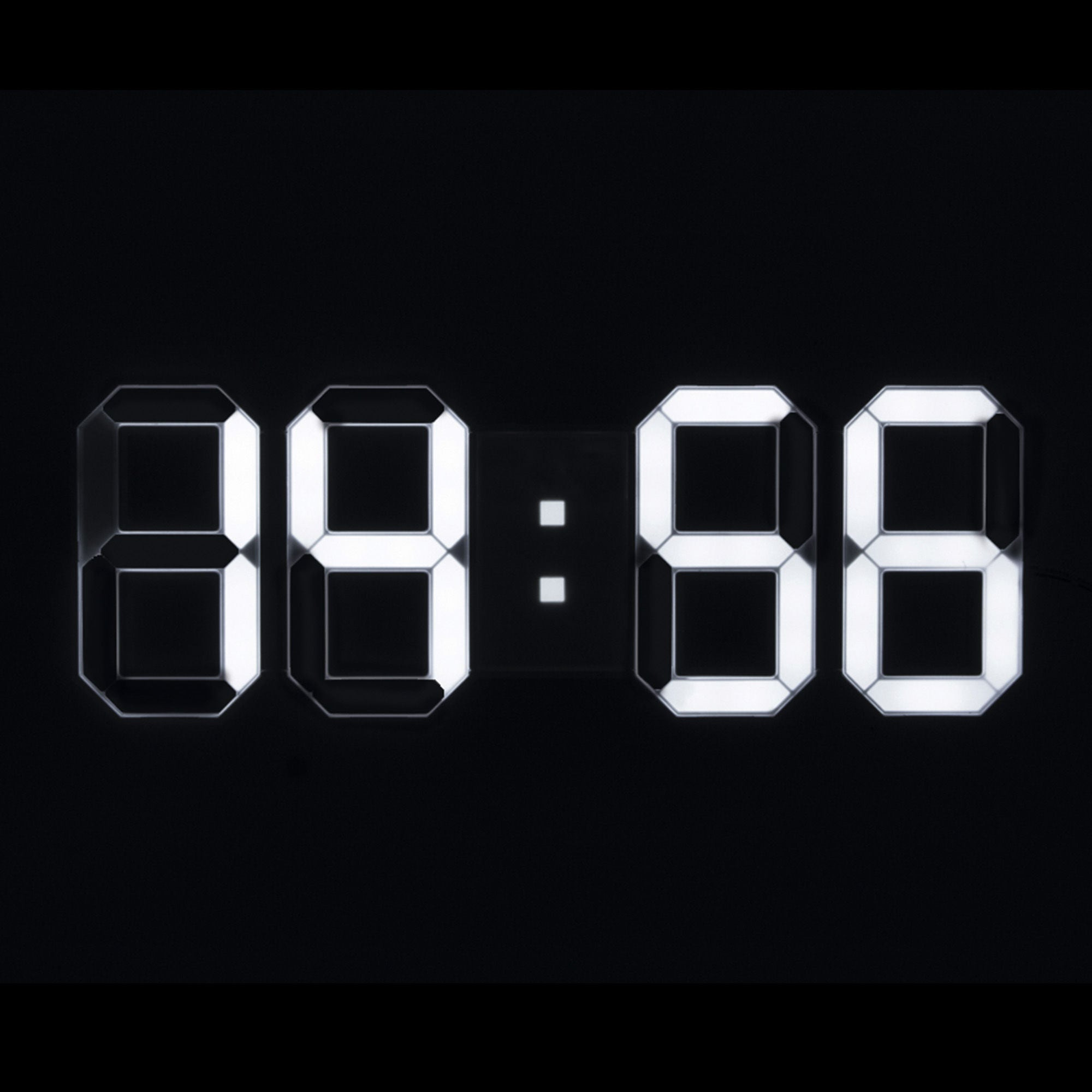 Digitalni sat 3D sa alarmom HOME LTC 04