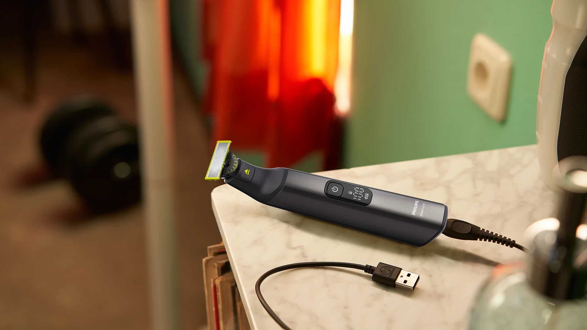 Aparat za brijanje za lice i tijelo PHILIPS ONEBLADE Pro  QP6552/15