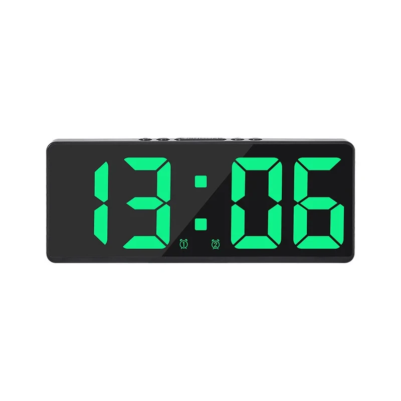 Digitalni sat sa pozadinskim LED osvjetljenjem