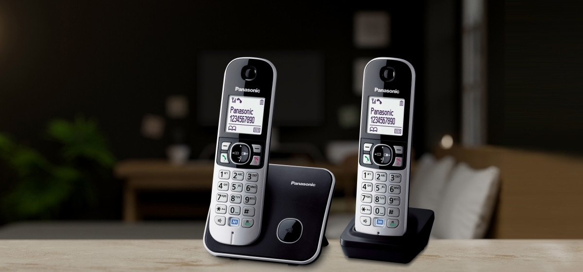 Bežični fiksni telefon PANASONIC KX-TG6812FXB