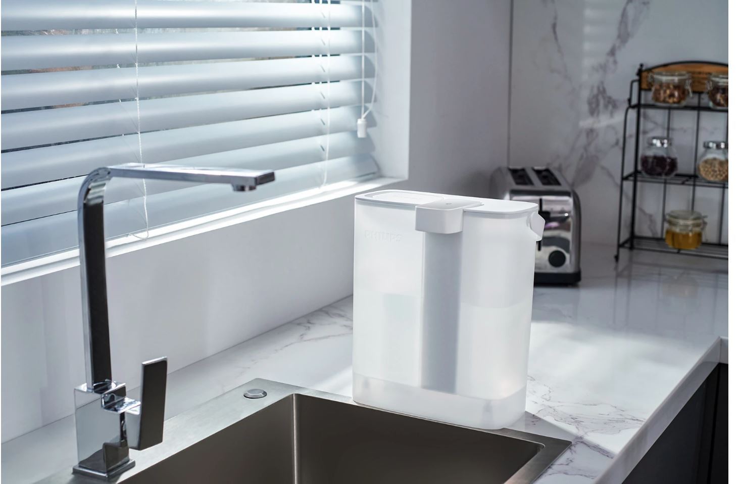 Aparat za vodu sa 3 filtera Philips AWP2980WH3/10