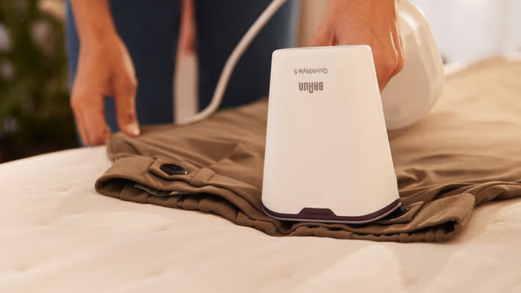 Pegla za vertikalno peglanje BRAUN GS5011PU