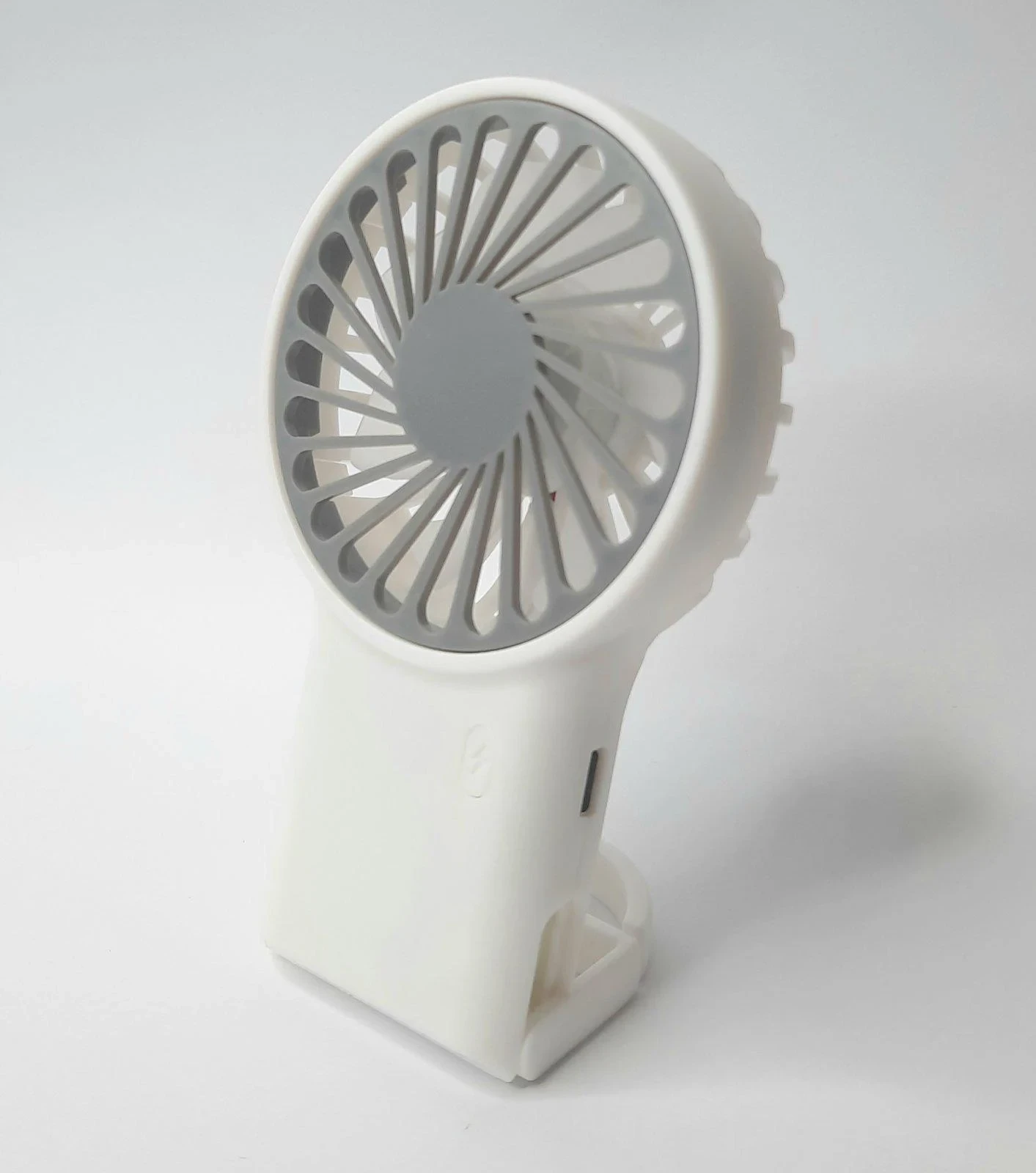 Bežični ručni prijenosni ventilator TU33 bijeli