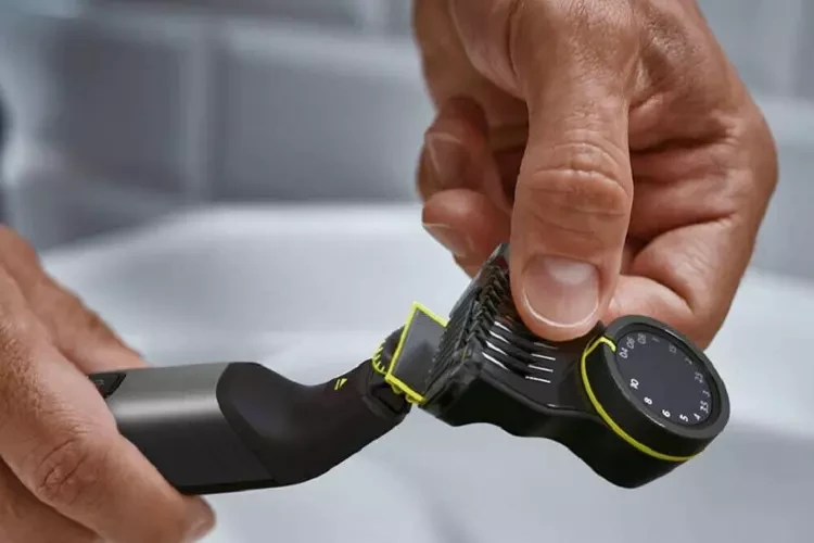 Aparat za brijanje PHILIPS ONEBLADE PRO QP6551/15