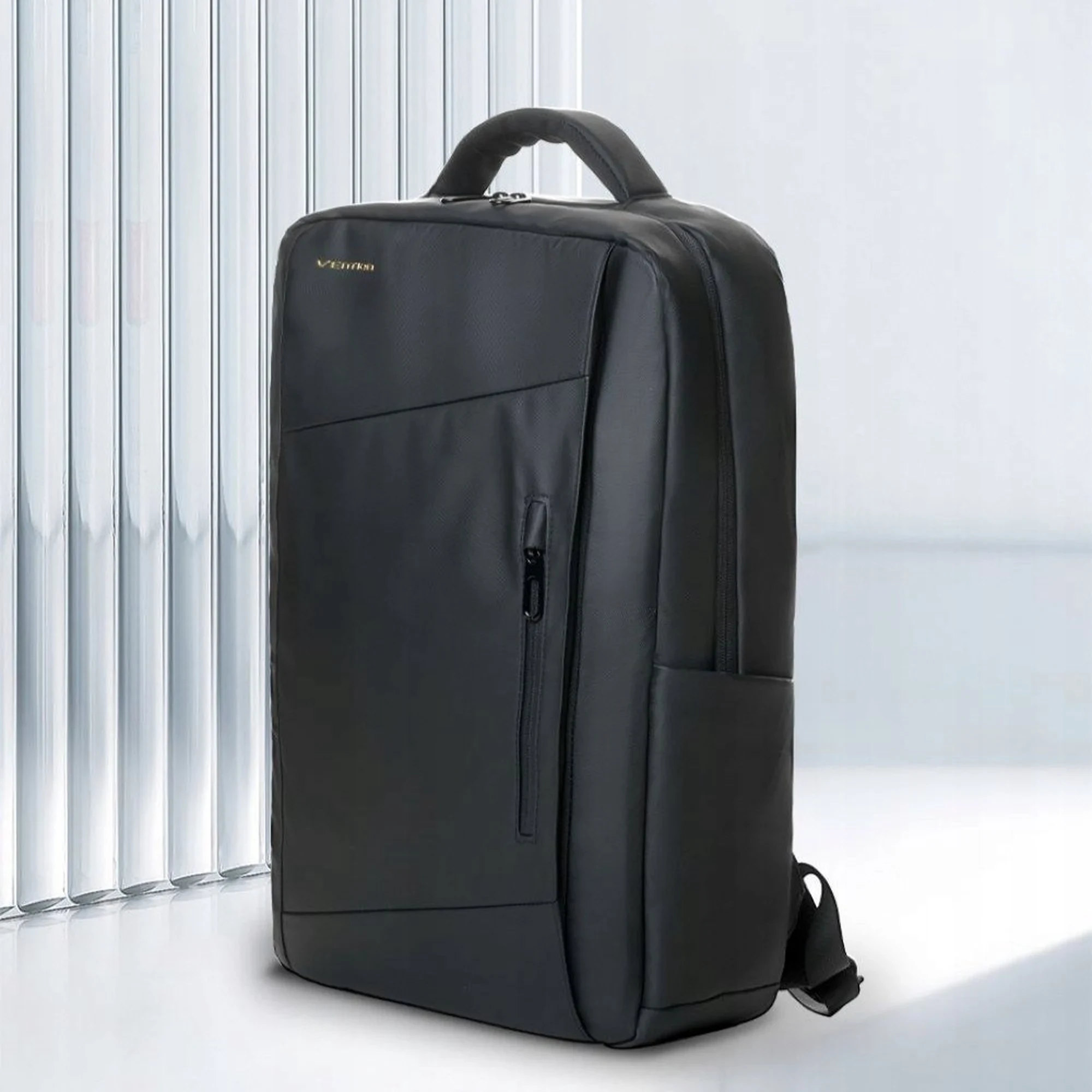 Vodootporni ruksak za laptop do 15.6"  sa powerbankom VENTION KRRB0 crni