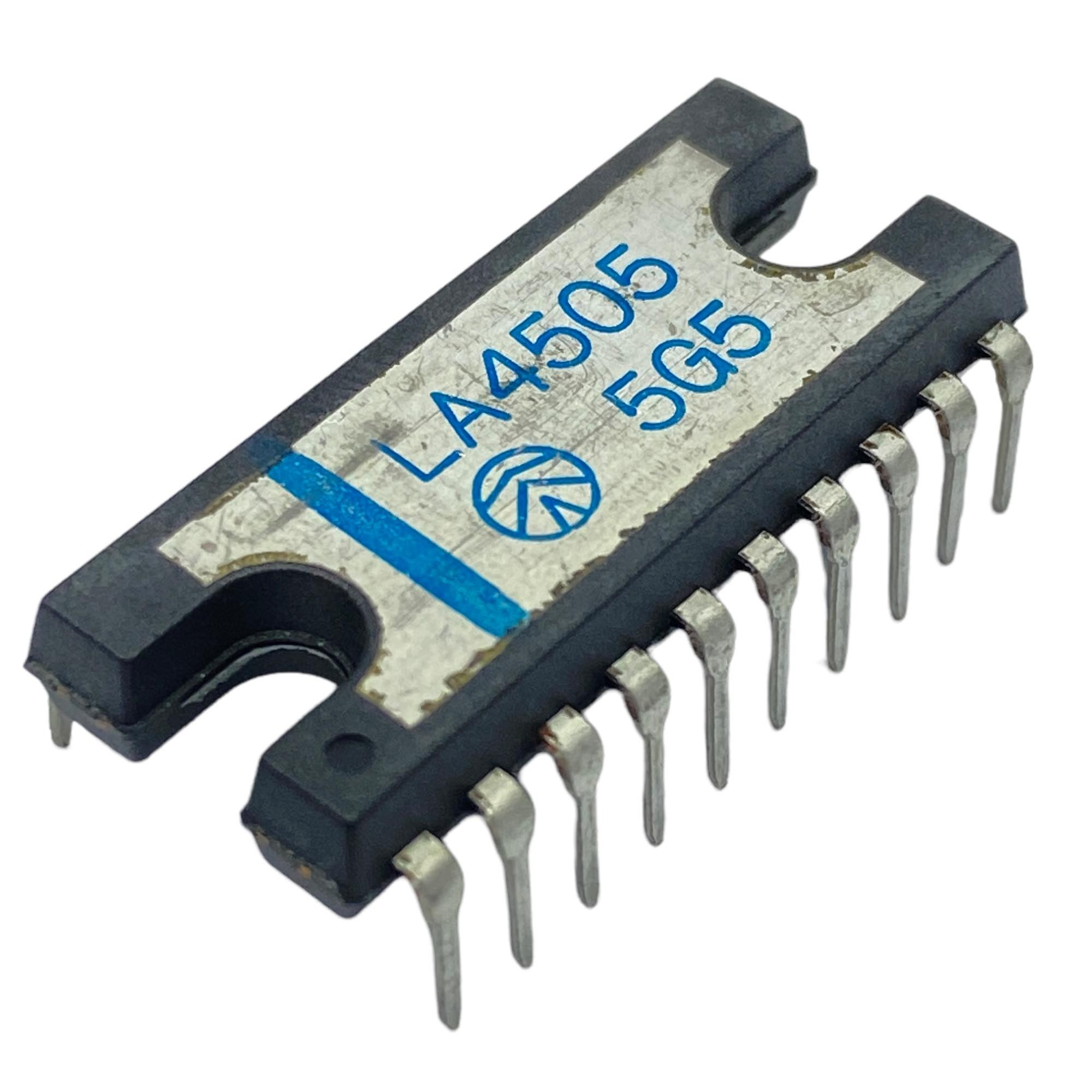 Integralno kolo LA4505