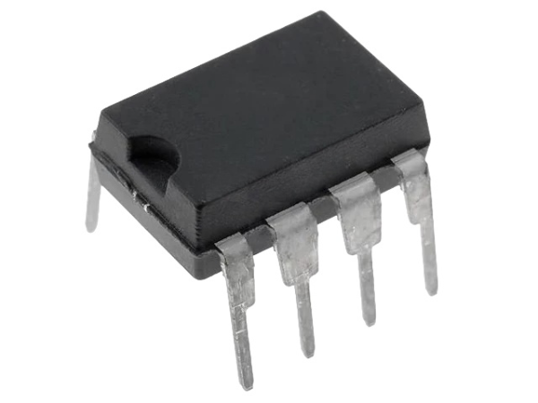 Integralno kolo ICE2A365