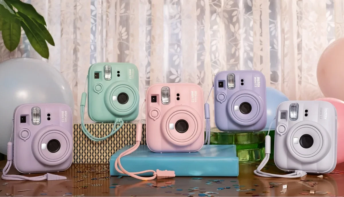 Fotoaparat Polaroid FUJIFILM INSTAX Mini 13  + film + futrola TRAVEL PACK - slika 7