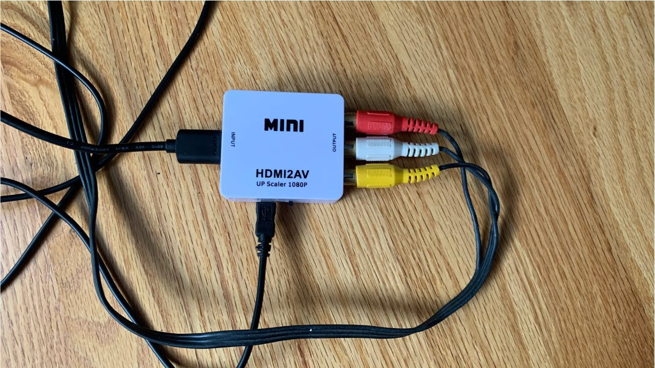 Konverter HDMI na 3xRCA