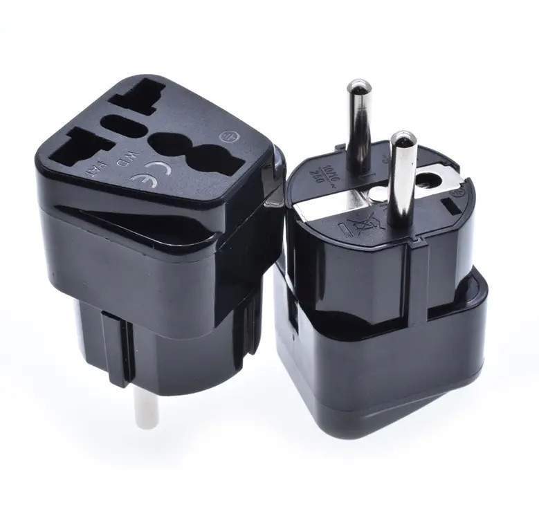 Univerzalni Travel adapter sa USA UK na EU