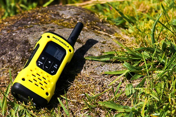 Radio stanice MOTOROLA walkie talkies T92 set 2/1