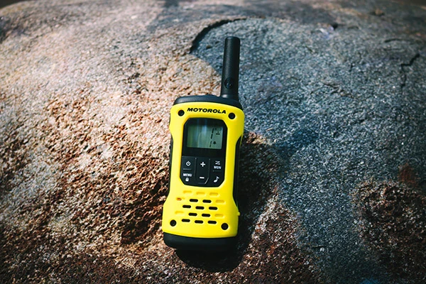 Radio stanice MOTOROLA walkie talkies T92 set 2/1