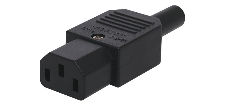 Tropolni utikač C13 250V 10A