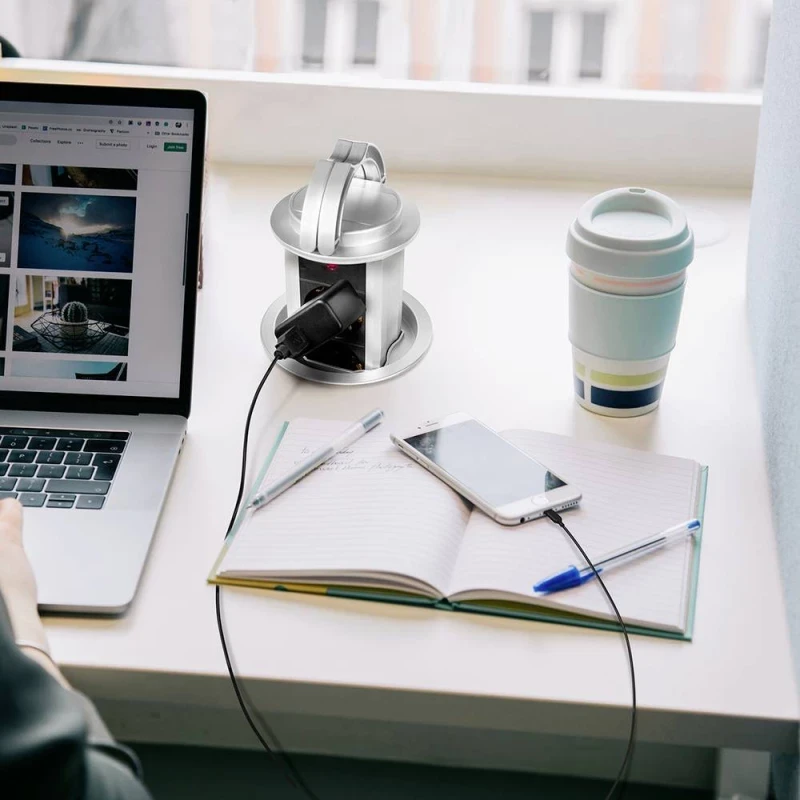 Produžni kabal ugradbeni izvlačni LOGILINK 1.8m