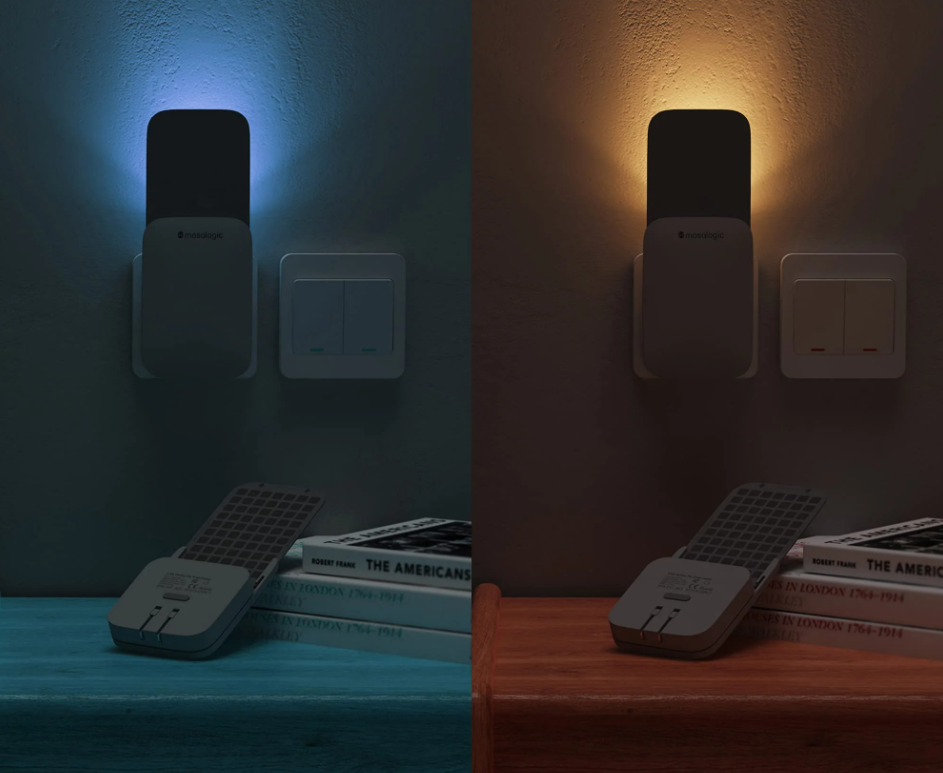 UV lampa za zaštitu od insekata sa samoljepljivim trakicama i LED svijetlom MOSALOGIC