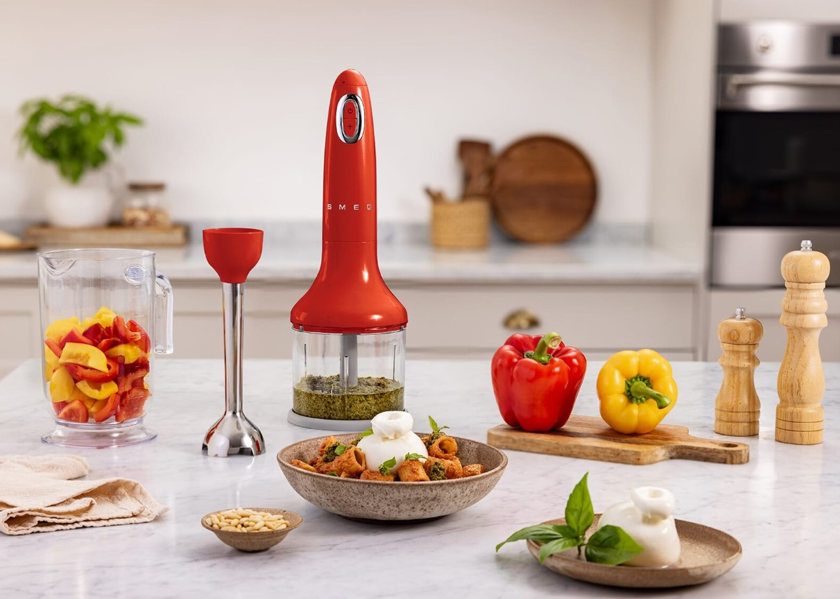 Štapni mikser SMEG HBF03RDEU