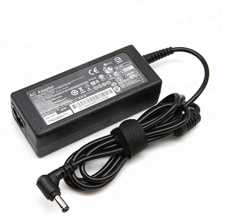 Punjač za laptop ASUS TOSHIBA ACER 19V 65W