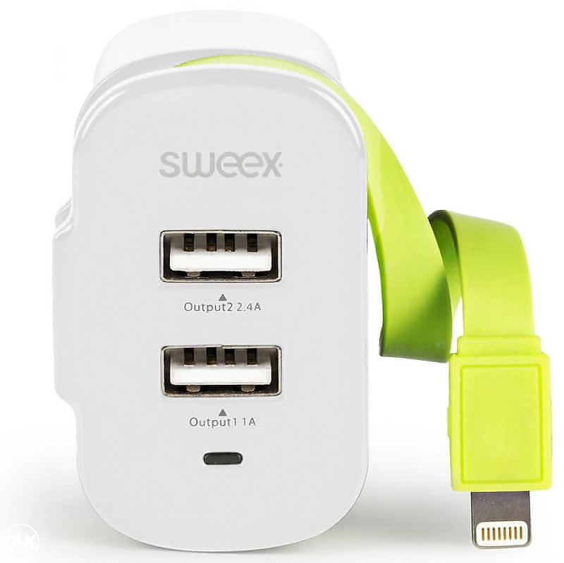 Auto punjač sa 2 USB izlaza i Lightning kablom SWEEX